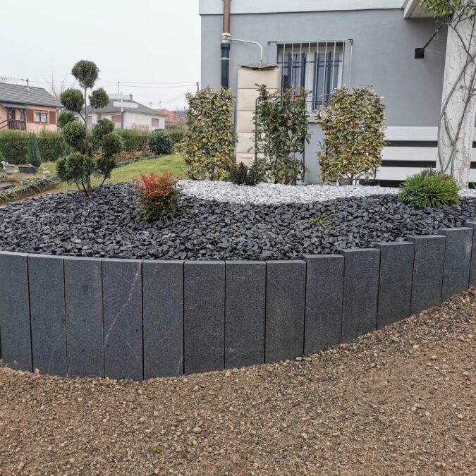 Comment installer une palissade en granit ? Haguenau