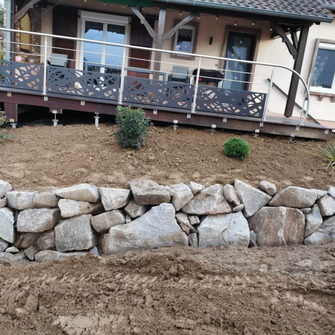Comment poser un mur de sout&egrave;nement ? Haguenau
